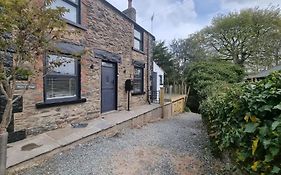 Luxurious Cottage With Hot Tub, Lake District